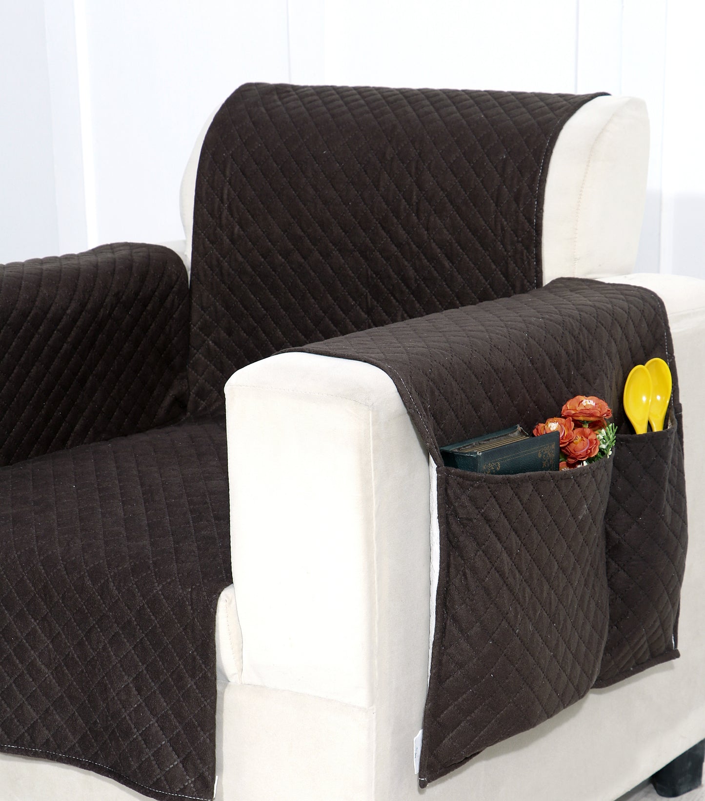 FABRIGAANZA Quilted Sofa Cover | Premium Armchair Protector with Anti-Slip Backing and Side Pockets, Soft & Washable Fabric | Ideal for Homes with Pets, Kids, Daily Use - Solid Brown