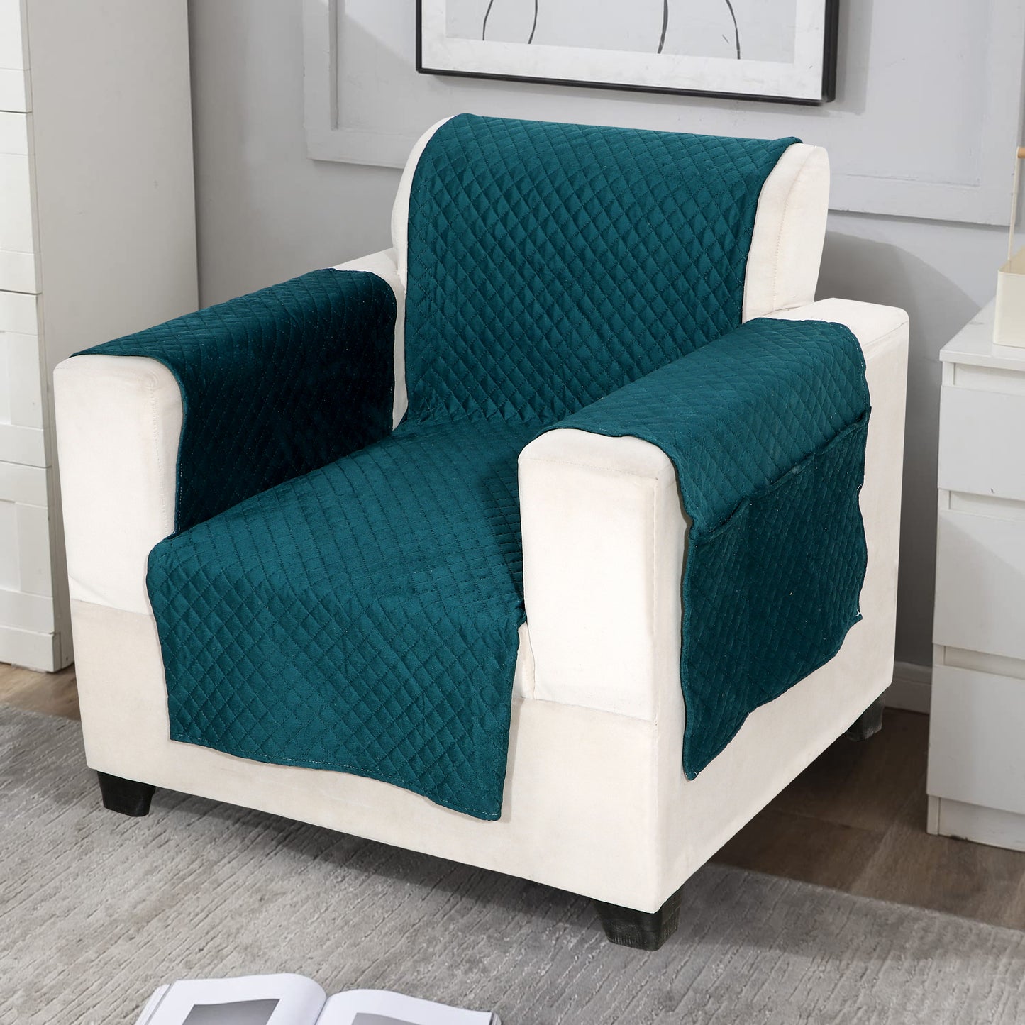 FABRIGAANZA Quilted Sofa Cover | Premium Armchair Protector with Anti-Slip Backing and Side Pockets, Soft & Washable Fabric | Ideal for Homes with Pets, Kids, Daily Use - Solid Teal
