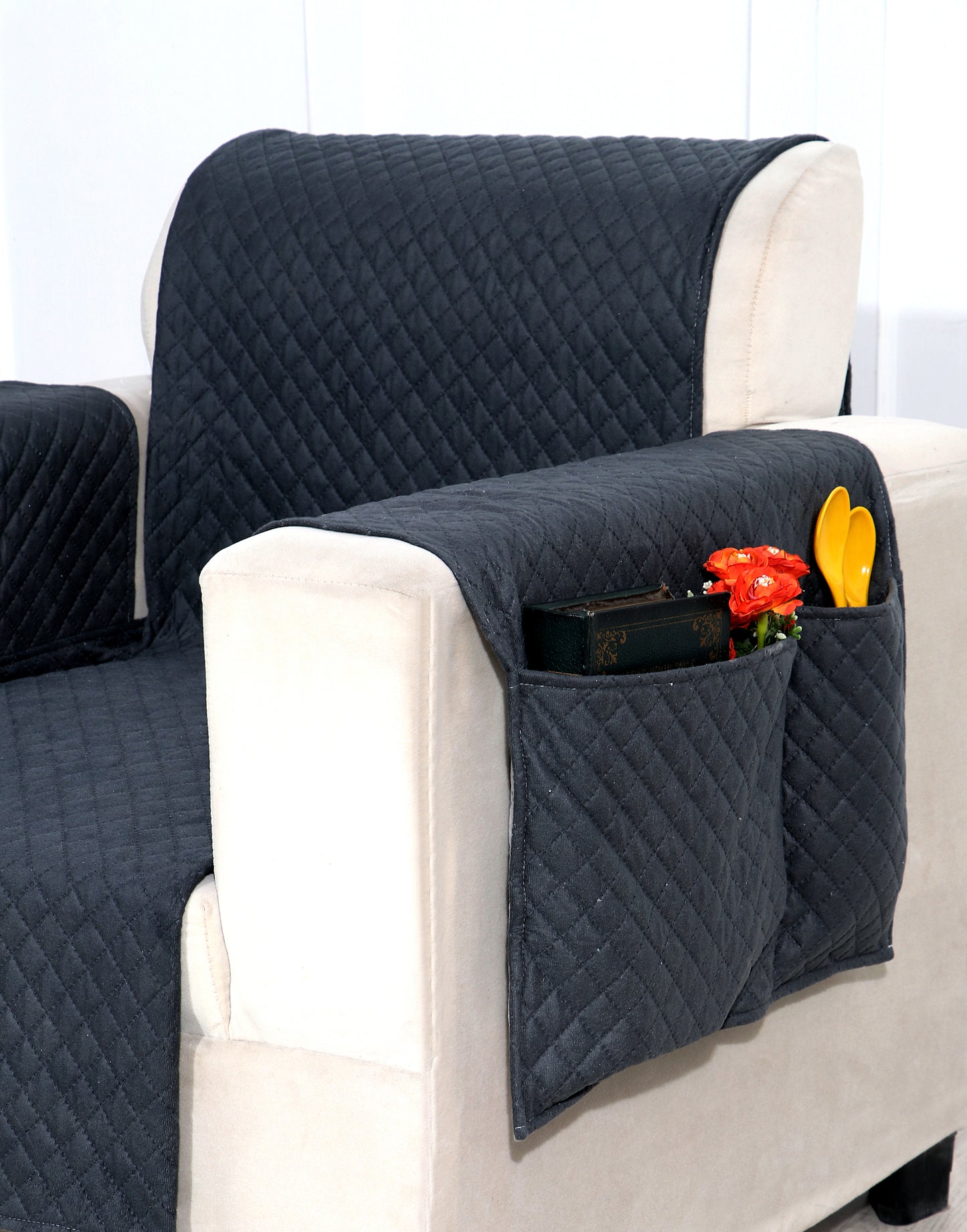 FABRIGAANZA Quilted Sofa Cover | Premium Armchair Protector with Anti-Slip Backing and Side Pockets, Soft & Washable Fabric | Ideal for Homes with Pets, Kids, Daily Use - Solid Grey