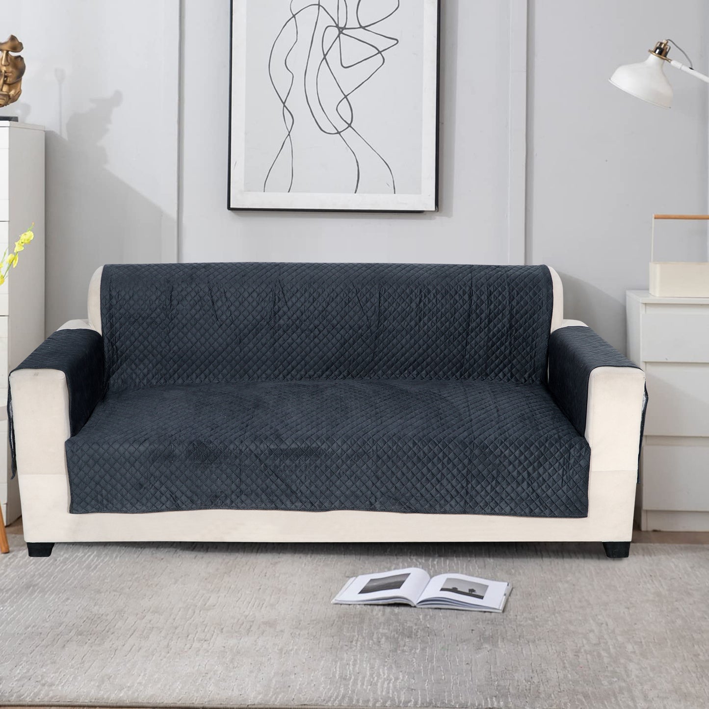 FABRIGAANZA Quilted Sofa Cover | Premium Armchair Protector with Anti-Slip Backing and Side Pockets, Soft & Washable Fabric | Ideal for Homes with Pets, Kids, Daily Use - Solid Grey
